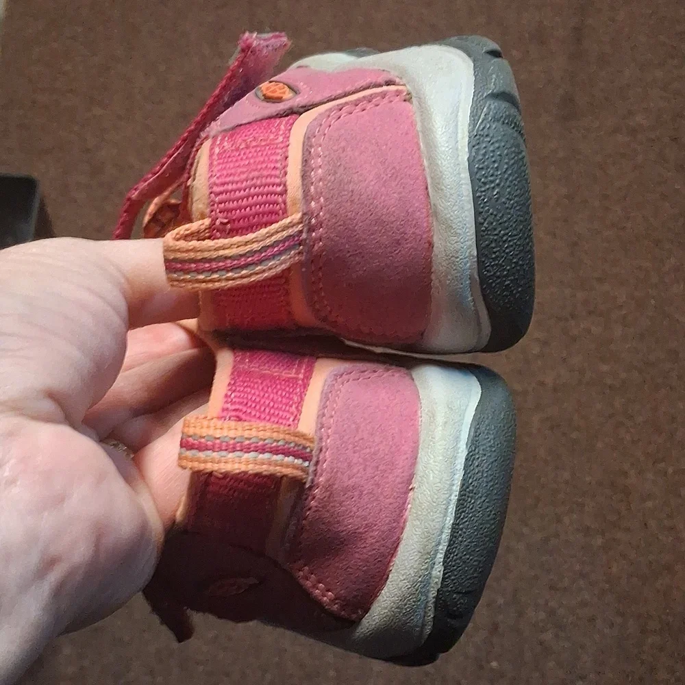 Keen Kids Hot Pink Watershoes Sandals 1